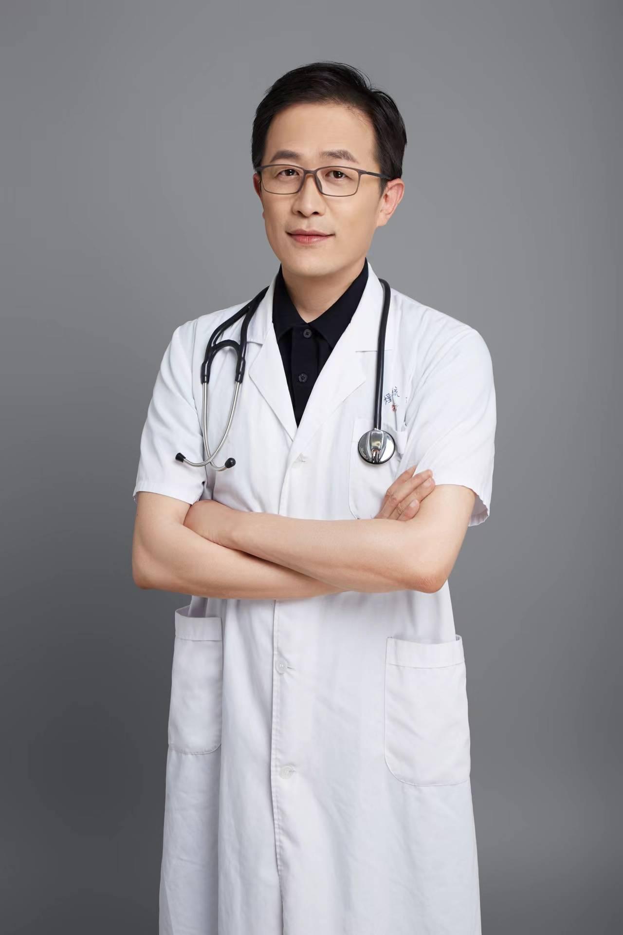 专家揭秘，四年学制的医生，真的大多看不了病吗？