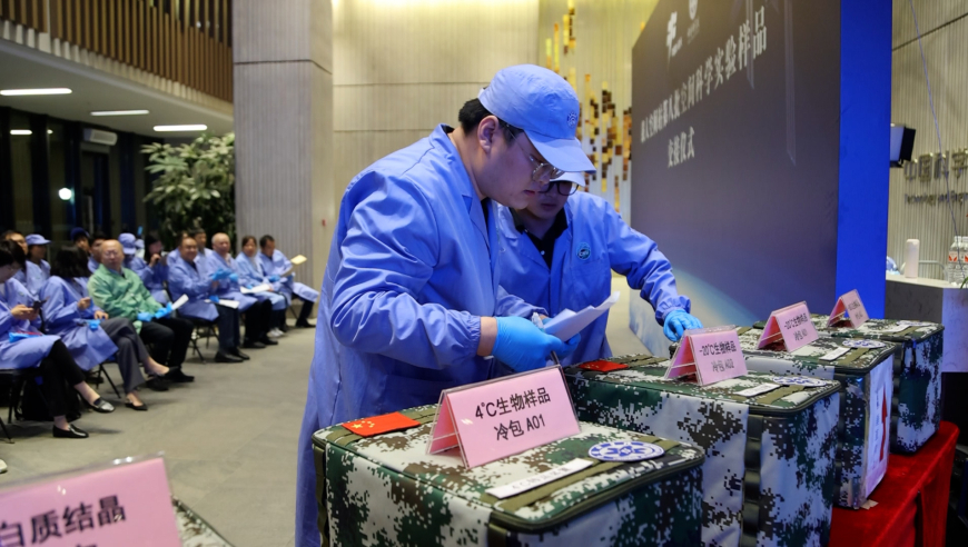 多个景区拥挤程度堪比超市发鸡蛋现象的背后