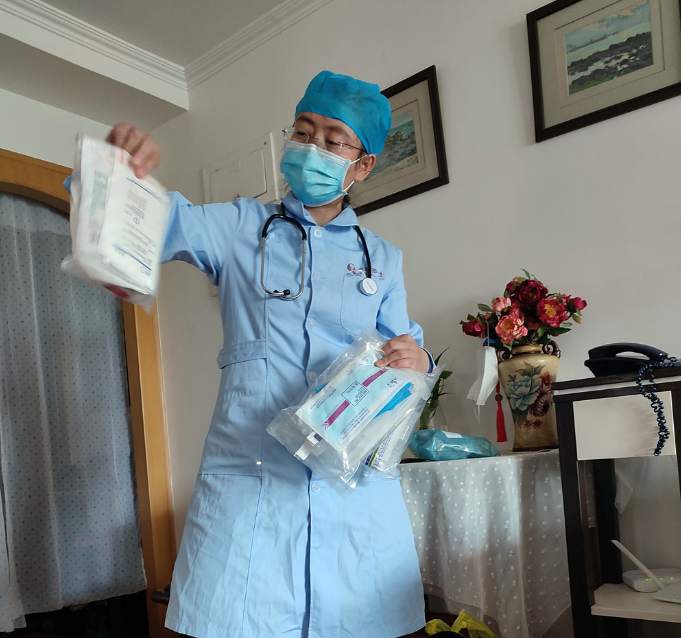 26岁陪诊员，温暖守护就医之路