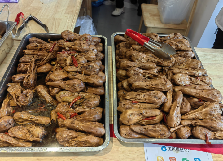 荣昌政府食堂爆满，饭蒸了1000斤，背后的故事