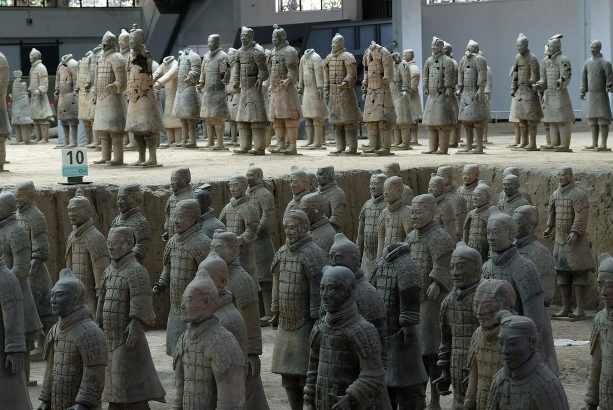 兵俑之旅，探寻历史的足迹，导游你在哪？