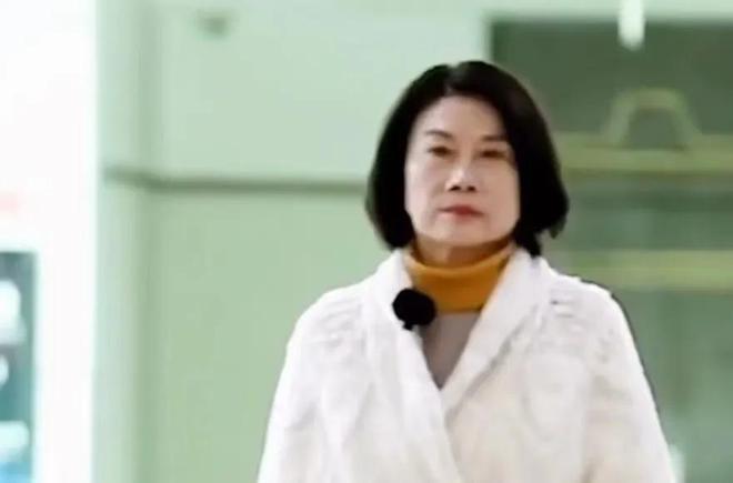 董明珠眼中的价值观，有人一有点小钱就搞小三小四？
