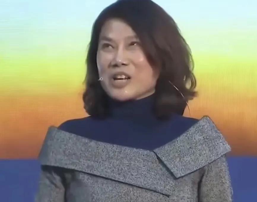 董明珠，有人一有点小钱就搞小三小四