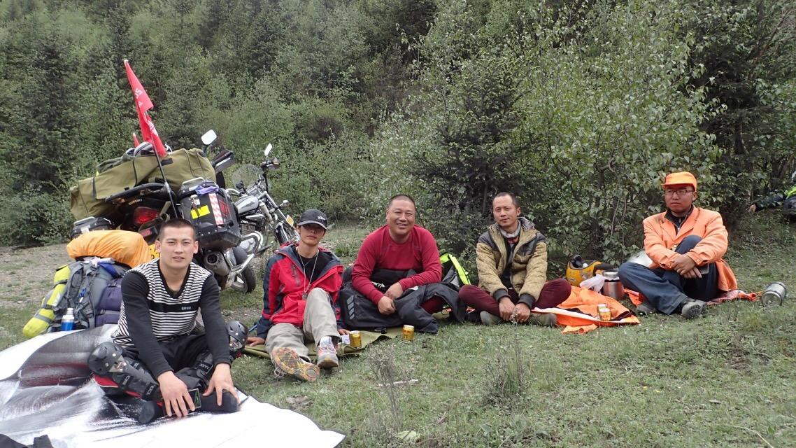 川藏线上的奇迹，穿越折多山的震撼之旅——川藏318折多山探秘