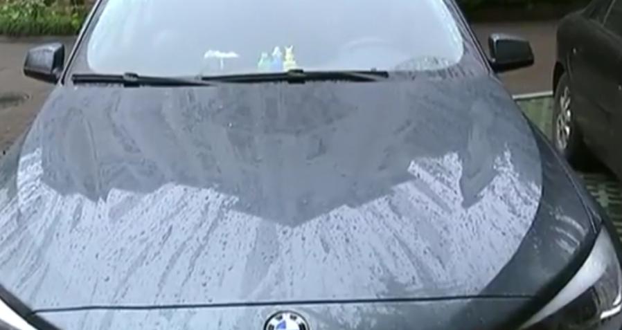 被撞保时捷男现状探究