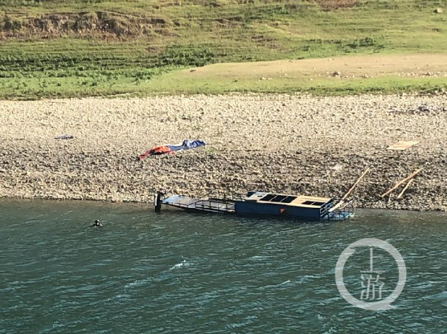 贵州船只侧翻致10死事件，新闻深度解析