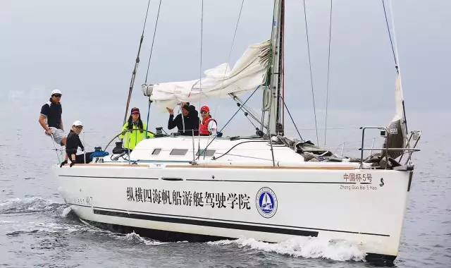 贵州游船侧翻事件深度解析，极端天气下的安全与救援挑战
