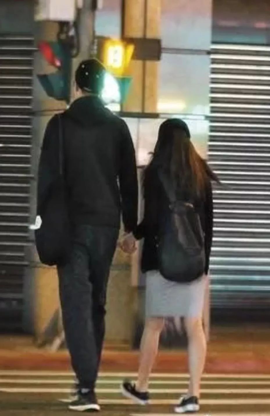 曝许玮甯已怀孕四个月，爱情结晶的喜悦