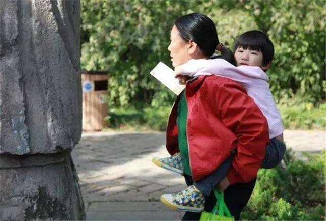 女儿离世后的重逢，妈妈与叔叔的缘分