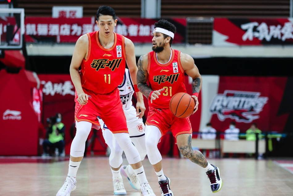 CBA总决赛，北京客胜广厦先拔头筹