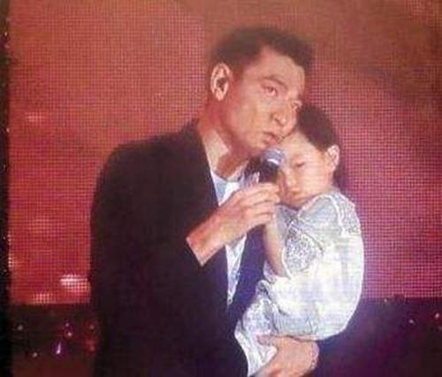 刘德华回应女儿炫父，亲情、榜样与公众人物的平衡之道