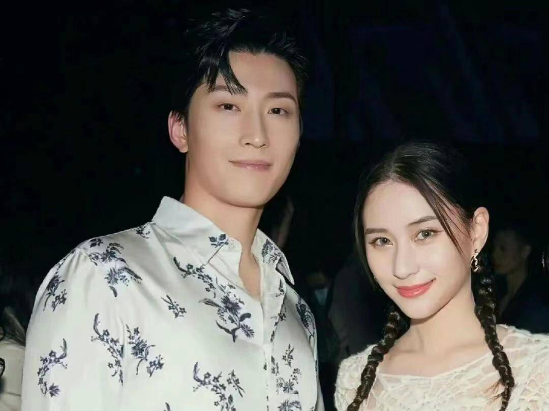 何超莲回复窦骁生日祝福，甜蜜互动引热议