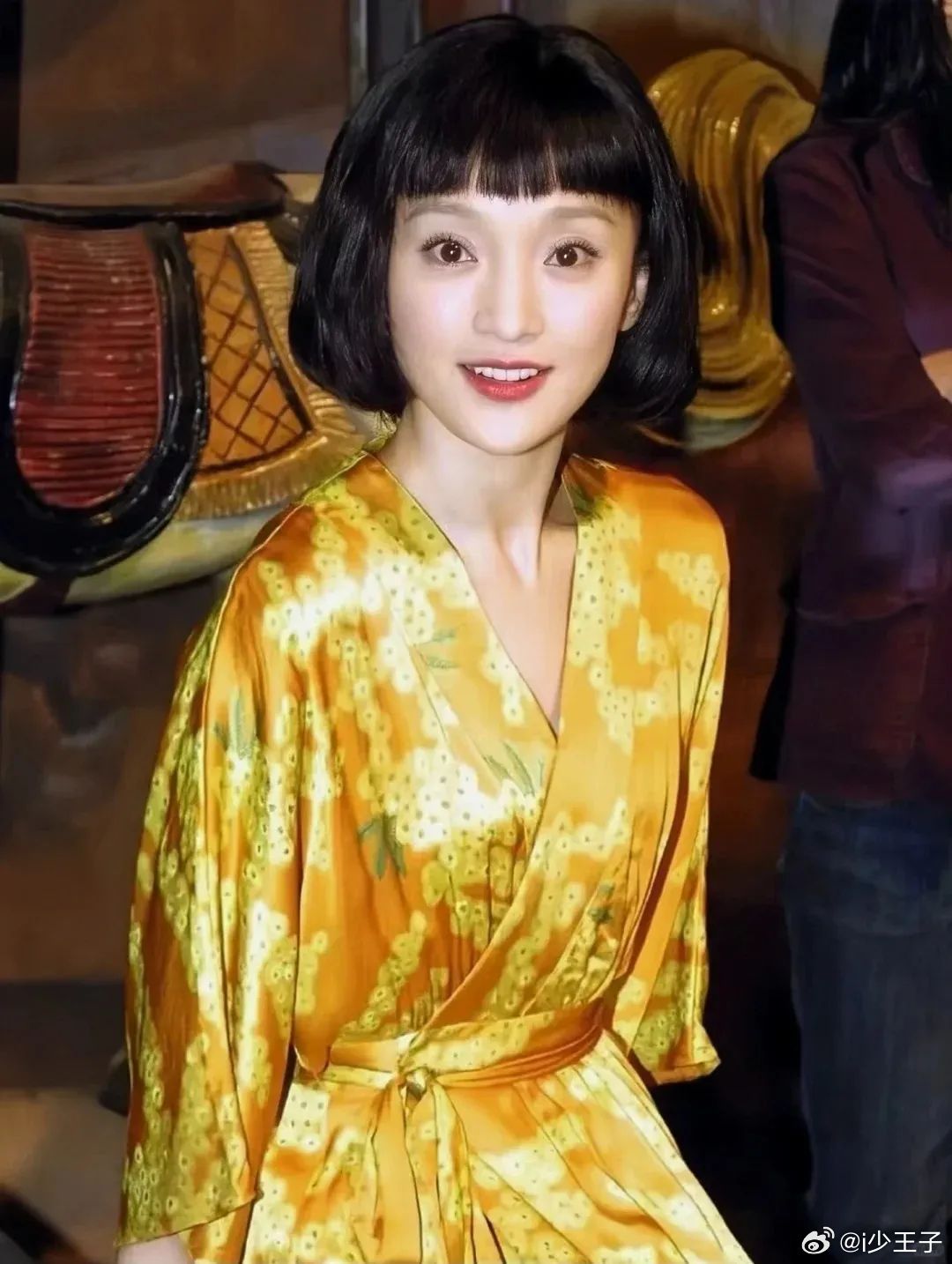 周迅起床了，天塌了？探究背后的故事与情感