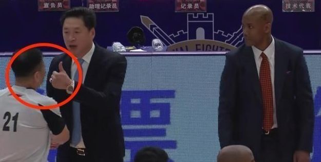 巴西总统卢拉抵京，竖大拇指点赞——中巴友好交流的新篇章