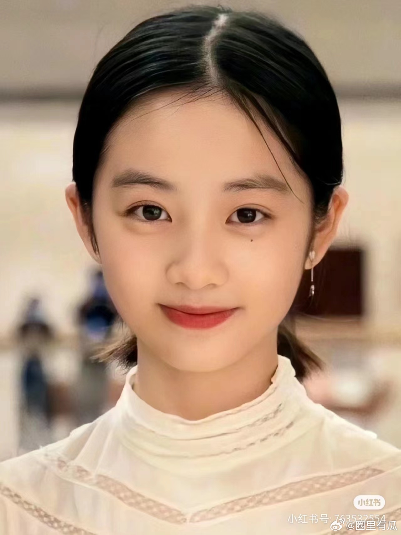 黄磊女儿黄多多出演人鱼，星二代的光环与挑战