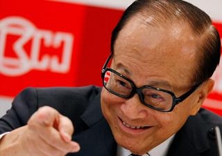 李嘉诚2015年9月回应，商业巨头的态度与远见