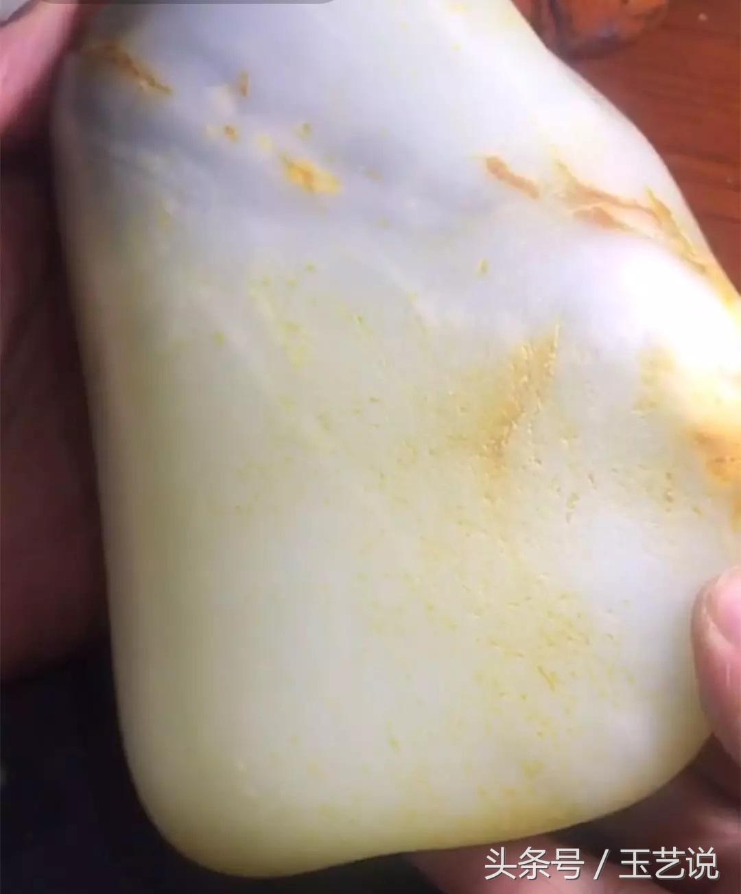 手镯换购遭遇缩水事件，消费者如何应对？