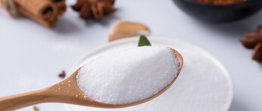 揭秘雪碧的制作过程