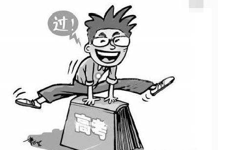 为了救人高考迟到有补考吗？全面解读相关情况