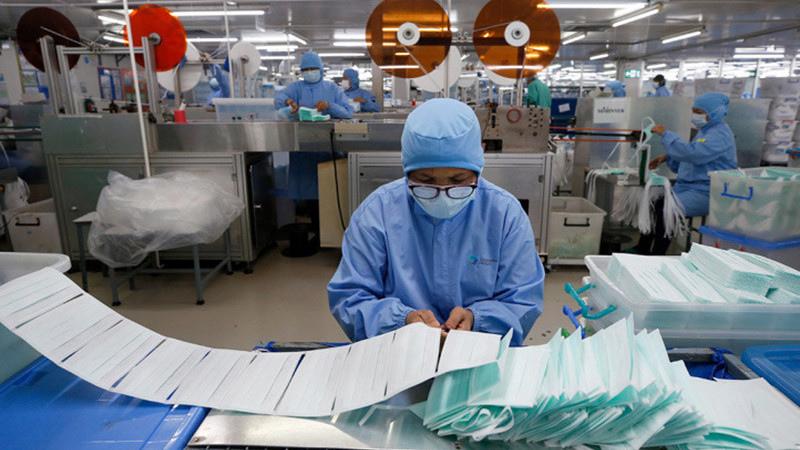 美国采购商抓紧囤货，市场趋势与行动解读