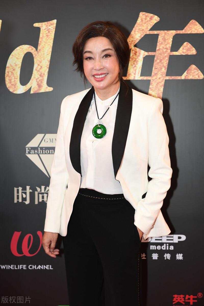 刘晓庆陷逃税漏税风波，新剧还能播吗？