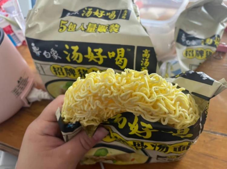 白象面饼惊现金属异物事件深度解析