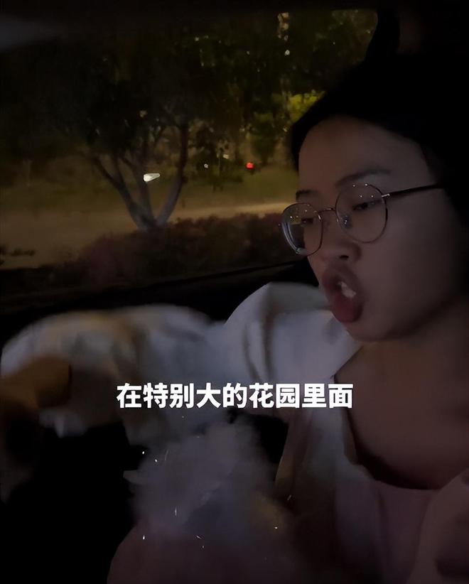 方脸大哥，网络热议下的独特风采