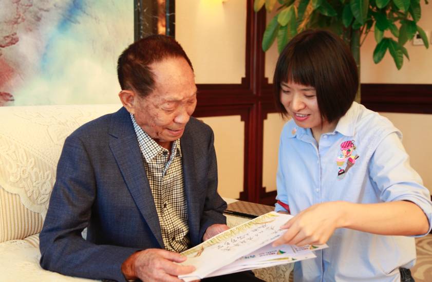 袁隆平和他背后的伟大女性——夫人的故事
