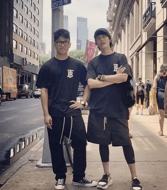 陈坤儿子大学毕业，一代新星崭露头角