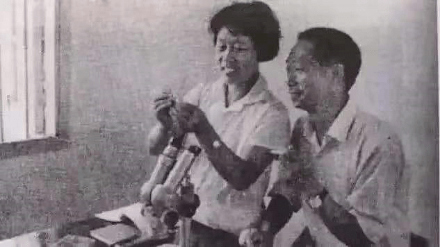 袁隆平先生的夫人，一位令人敬仰的杰出女性