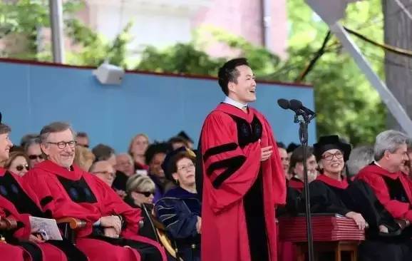 中国在哈佛留学的大学生数量解析