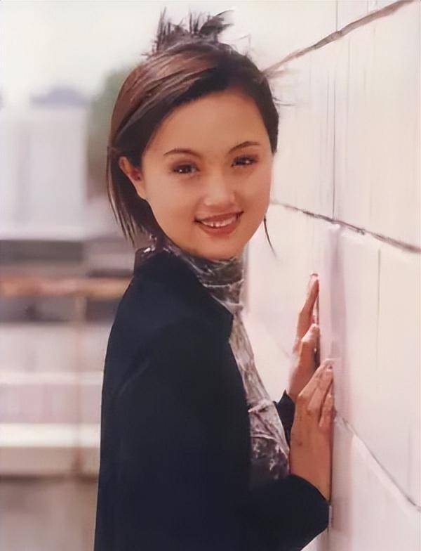 朱媛媛曾因病改名，逆境中的坚韧与力量的展现