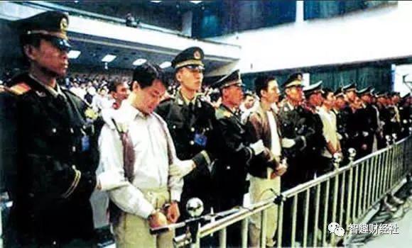 李嘉诚旗下项目被香港廉政公署查处事件解读