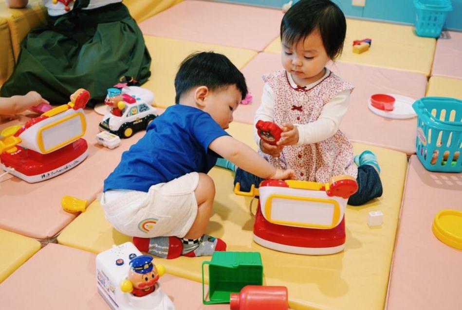 小区像现实版玩具屋