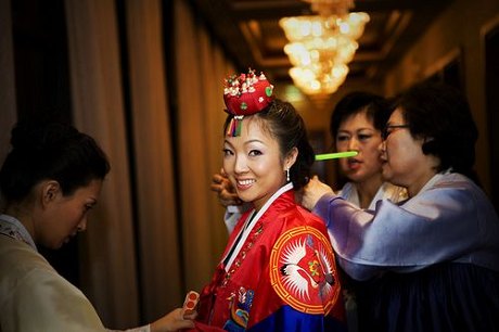 韩国多地结婚即发钱，政策助力下的婚恋新风