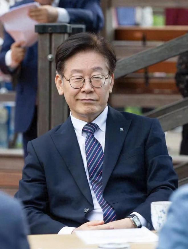李在明的妻子，一个令人瞩目的存在
