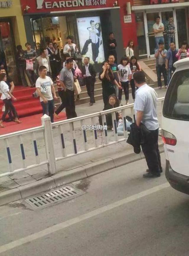 上海街头女子持刀事件深度解析