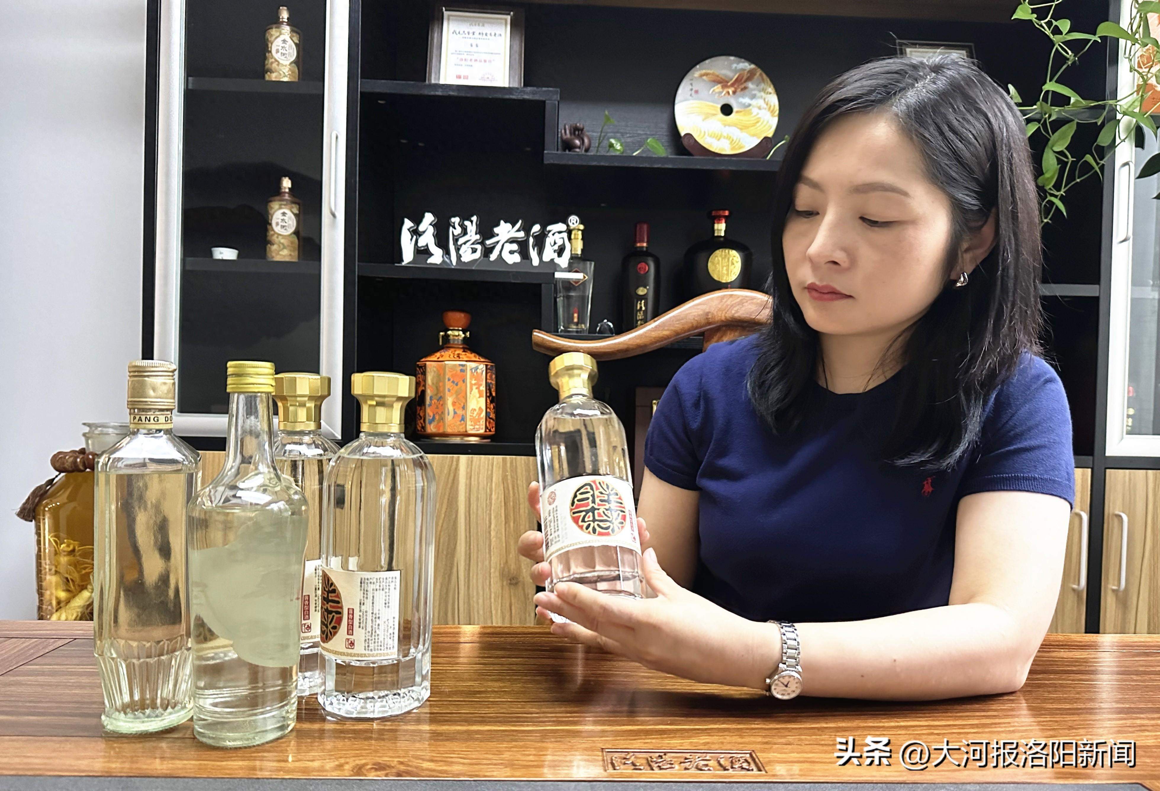 胖东来白酒现身澳洲，跨越国界的酒香传奇