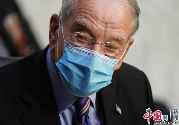 美国议员感染病毒，疫情下的政治影响与反思