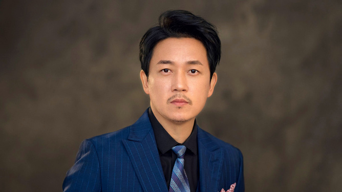 潘粤明与足球，热血激情的碰撞