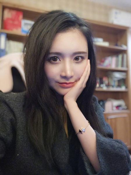 网红炫富图现象，探究背后的文化与社会影响