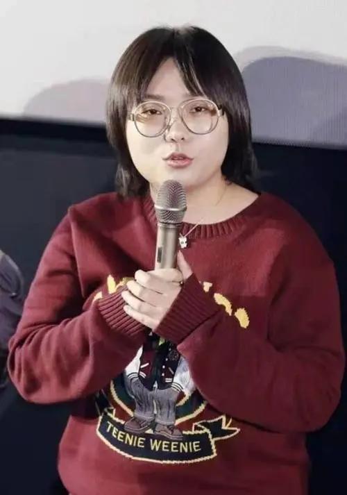 李与雪琴，一场跨越时空的奇妙相遇