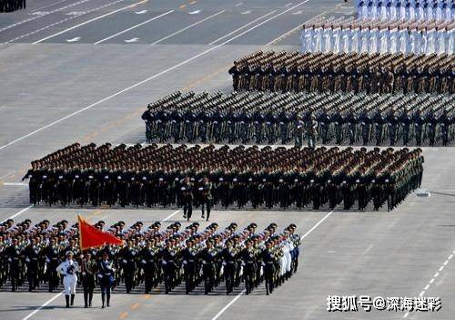 阅兵中唯一无伴奏自己踩点的方队阅兵中唯一无伴奏自己踩点的方队，独特之处与卓越表现